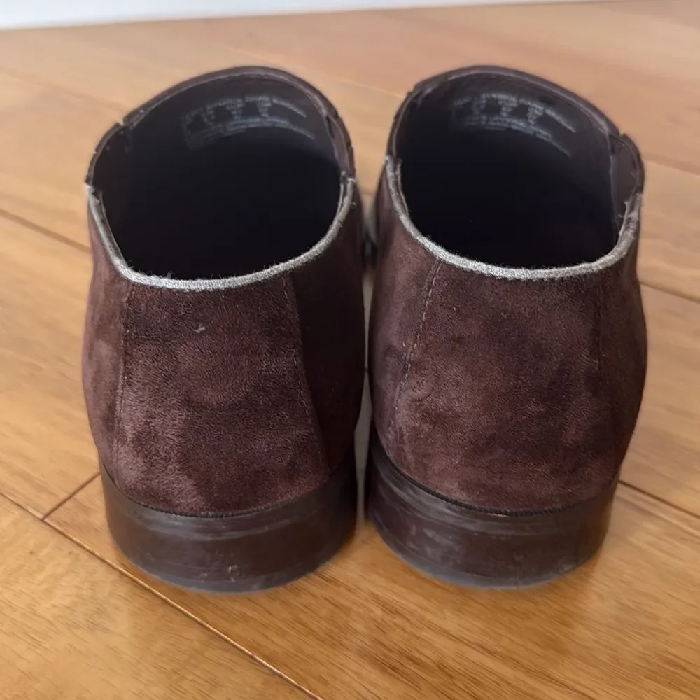 Brown suede Hush Puppies